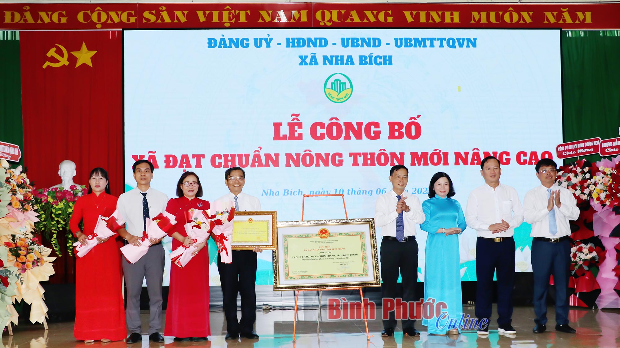 Nha Bích đạt chuẩn xã nông thôn mới nâng cao