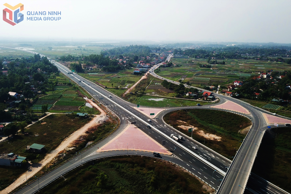 Phá thế "độc đạo" giao thông
