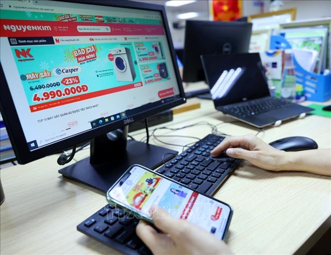 Từ 1-7, bán hàng online sẽ được sàn thương mại điện tử hỗ trợ nộp thuế