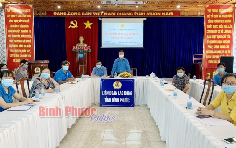 173 cán bộ công đoàn được tập huấn nghiệp vụ năm 2021