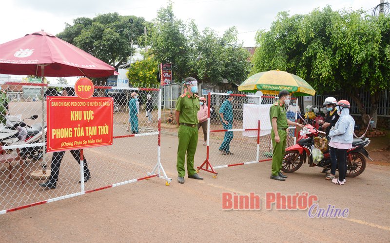 Bù Đăng tích cực truy vết các trường hợp liên quan 6 ca dương tính với Covid-19