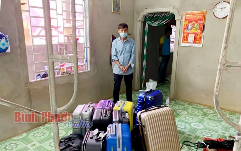 Bù Đốp khởi tố 1 đối tượng đưa người xuất cảnh trái phép