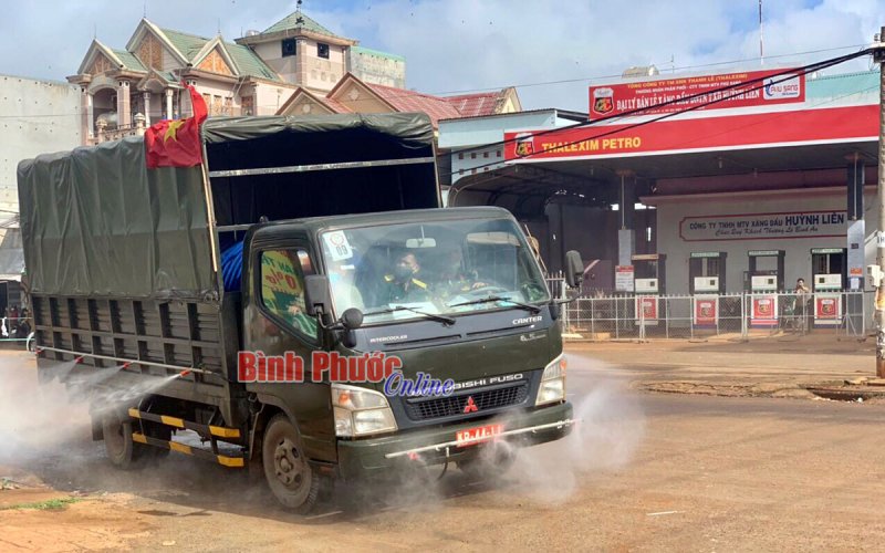 Bù Gia Mập khẩn trương truy vết, lấy mẫu xét nghiệm sàng lọc Covid-19