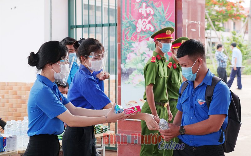 Hãy vững tin, có chúng tôi cùng bạn!