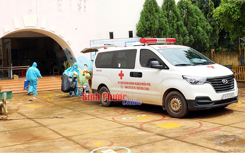 Hớn Quản: 5 trường hợp nhiễm SARS-CoV-2, trong đó 4 người trong một gia đình