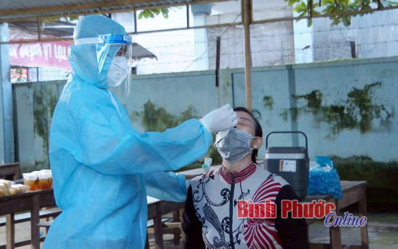 Hớn Quản hoàn thành lấy mẫu xét nghiệm diện rộng