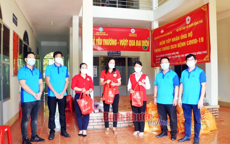 Honda ôtô Bình Phước ủng hộ cây ATM gạo huyện Đồng Phú