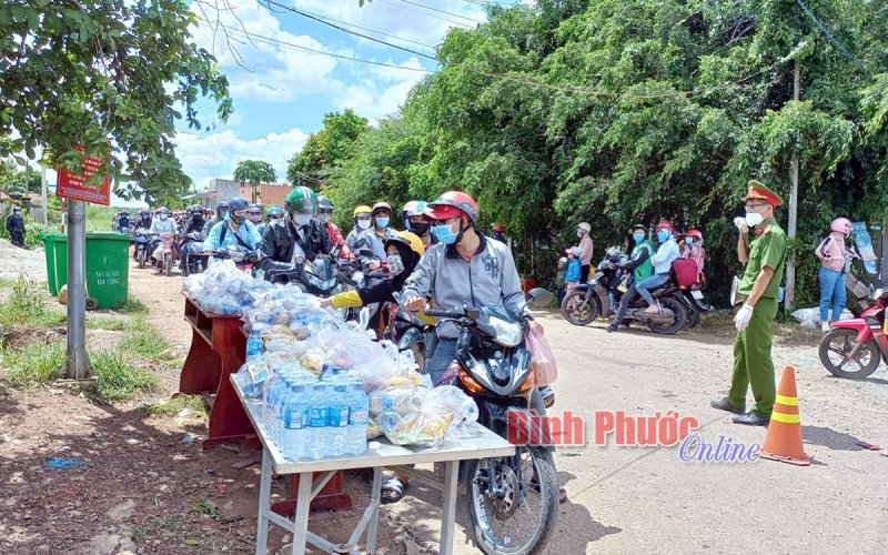 Mát lòng khách đường xa