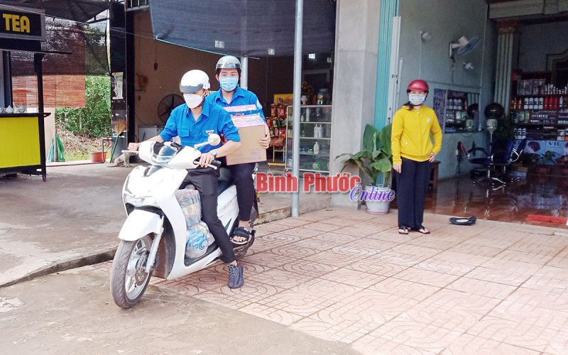 Shipper tình nguyện trong mùa dịch 