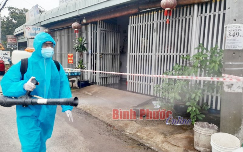 Tân Lập: 6 người trong một gia đình dương tính với SARS-CoV-2