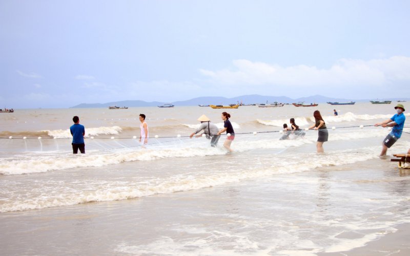 Tạo sức hút cho du lịch biển đảo