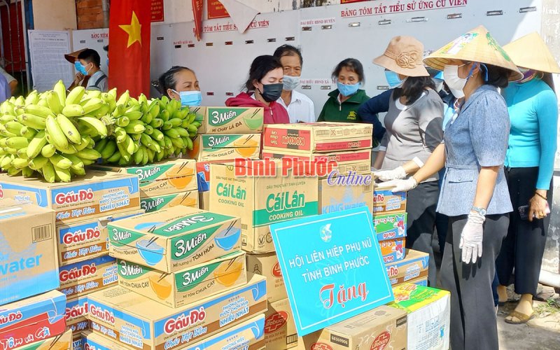 Tiếp sức Chơn Thành chống dịch