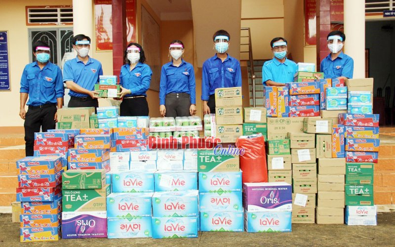 Tỉnh đoàn san sẻ yêu thương với vùng dịch