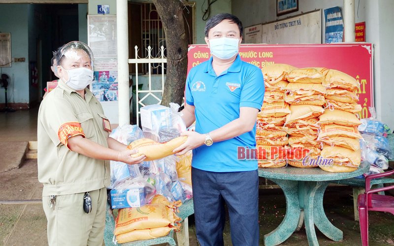 Tuổi trẻ Đoàn Khối Cơ quan và Doanh nghiệp tỉnh tiếp sức lực lượng phòng, chống dịch Covid-19