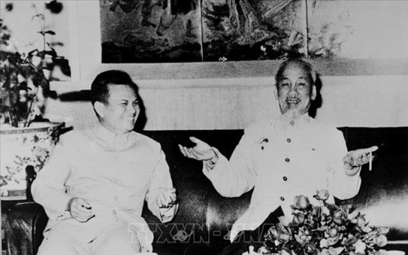 60 năm quan hệ Việt Nam - Lào: Dấu ấn 60 năm cùng sánh bước bên nhau