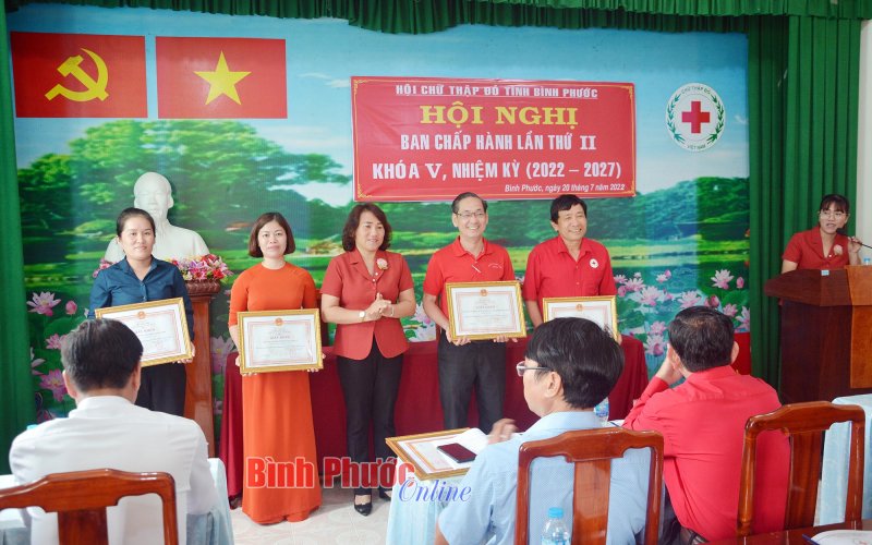 Bình Phước: 6 tháng, Hội Chữ thập đỏ vận động, trợ giúp hơn 80 tỷ đồng