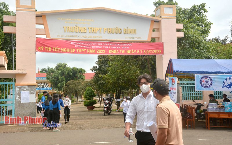 Bình Phước: Kết thúc môn thi đầu tiên kỳ thi tốt nghiệp THPT 2022, thí sinh đánh giá đề thi vừa sức