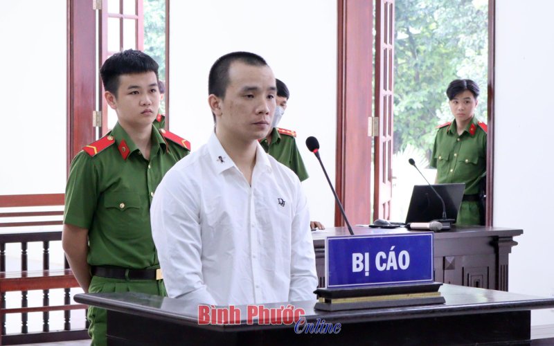 Bình Phước: Thanh niên 23 tuổi lãnh án 20 năm tù về tội giết người