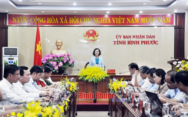 Chuyển từ chính quyền quản lý sang chính quyền phục vụ