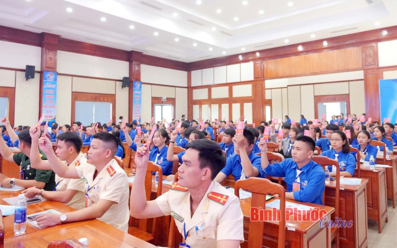 Huyện đoàn Phú Riềng phấn đấu hoàn thành 12 chỉ tiêu và 2 chương trình đột phá