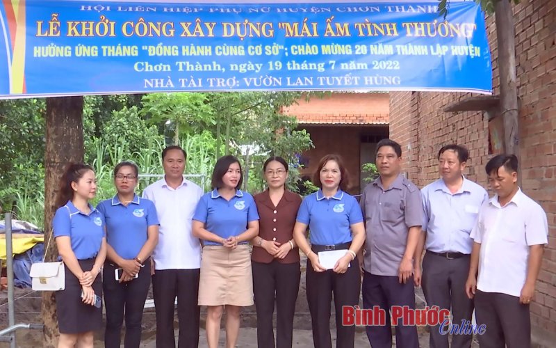 Khởi công xây nhà tình thương cho hội viên phụ nữ nghèo