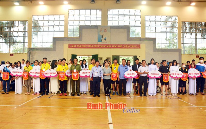 Khởi tranh môn bóng bàn, cầu lông Đại hội TDTT tỉnh Bình Phước lần thứ 6 