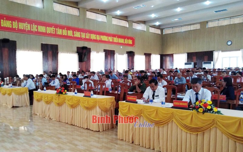 Kỳ họp thứ 5, HĐND huyện Lộc Ninh khóa XI thông qua 16 nghị quyết