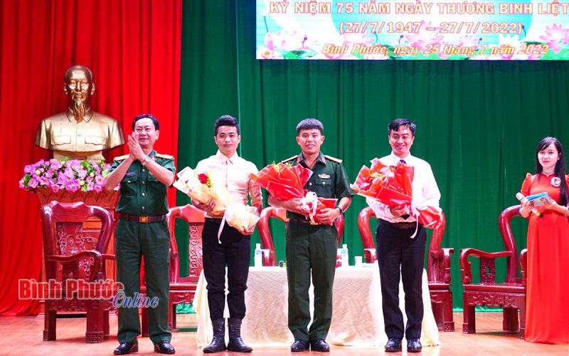 Lung linh những vì sao bất tử