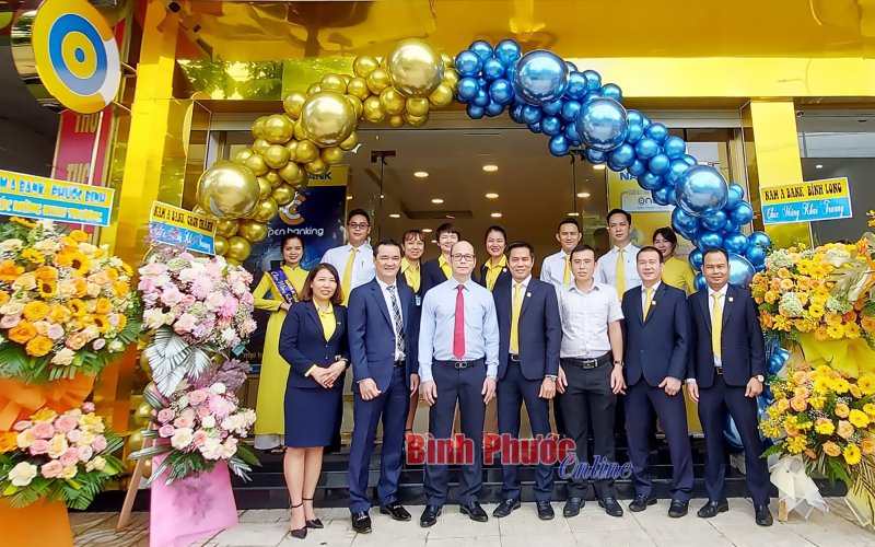 NAM A BANK ra mắt hệ sinh thái số ONEBANK 