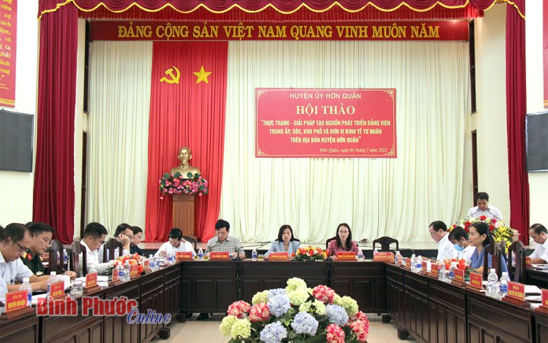 Hớn Quản - Nhiều giải pháp tâm huyết tạo nguồn phát triển đảng viên