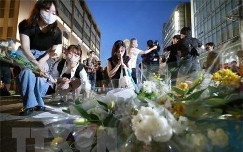 Sứ quán Nhật Bản tại Việt Nam mở sổ tang tưởng niệm cố Thủ tướng Abe