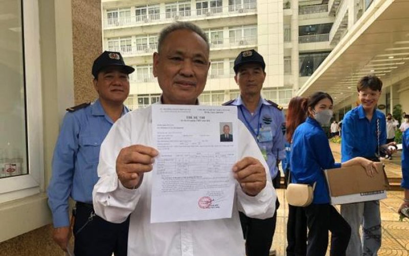 Thí sinh 82 tuổi đỗ tốt nghiệp THPT