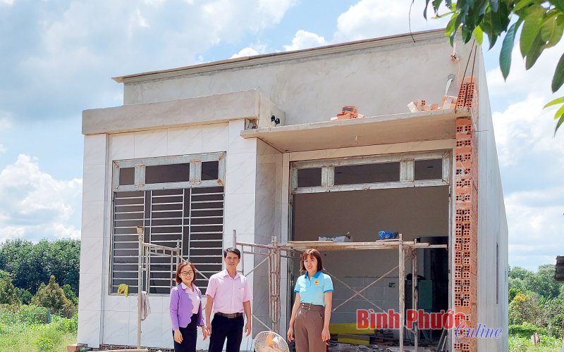 Tiếp sức người dân và doanh nghiệp phát triển kinh tế