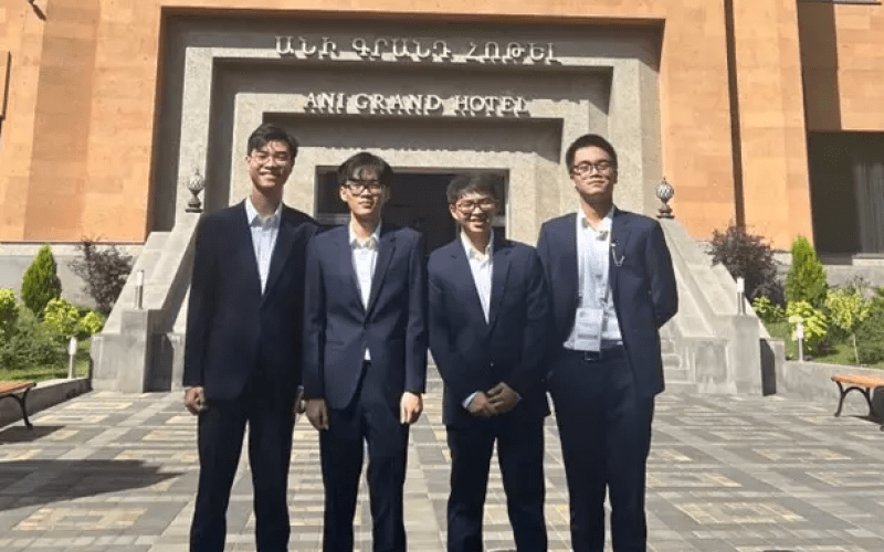 Toàn đội Việt Nam giành huy chương tại Olympic Sinh học quốc tế năm 2022