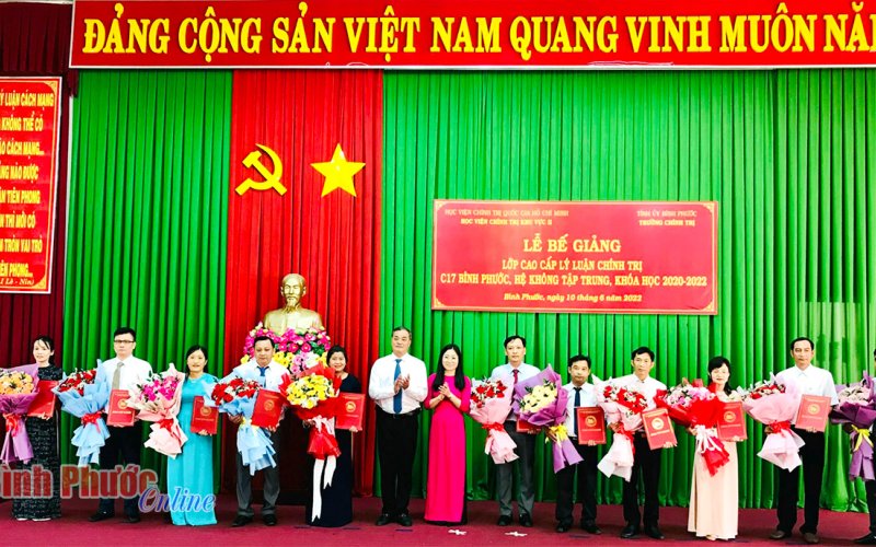 Vai trò của công tác cán bộ trong giai đoạn hiện nay