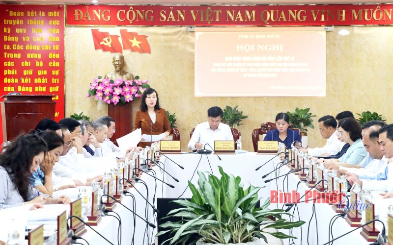 36 lượt ý kiến phát biểu thảo luận tổ tại Hội nghị Ban Chấp hành Đảng bộ tỉnh lần thứ 15