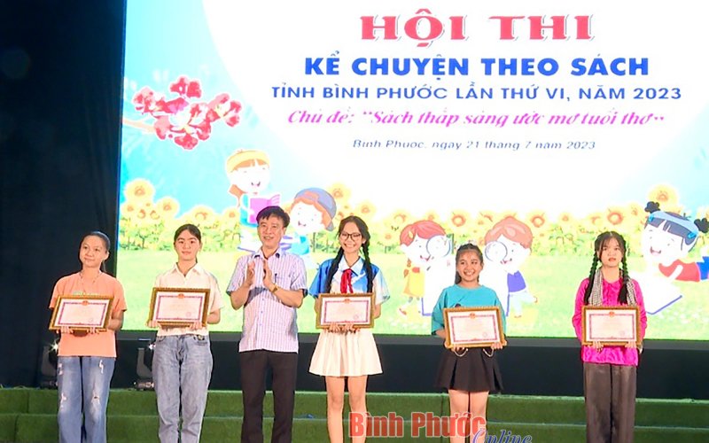 Bế mạc hội thi Kể chuyện theo sách Bình Phước lần thứ 6