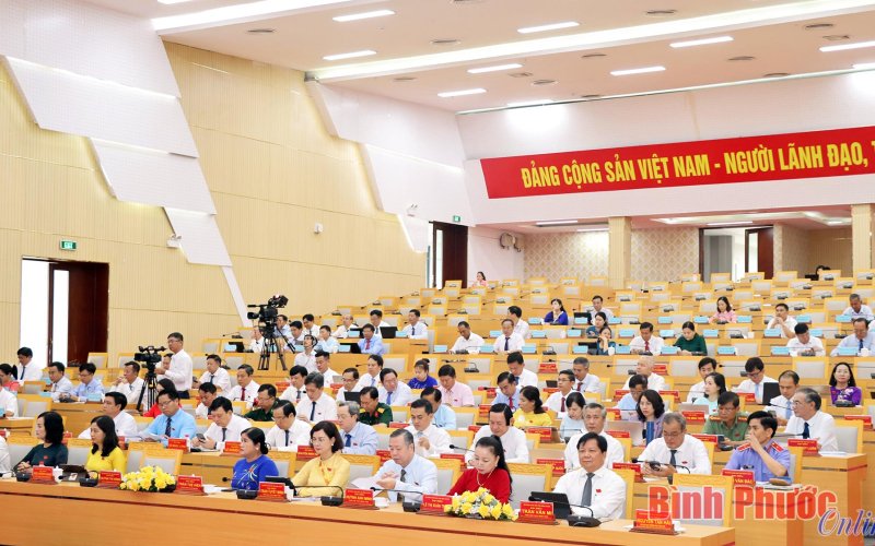 Bế mạc kỳ họp giữa năm Hội đồng nhân dân tỉnh Bình Phước khóa X