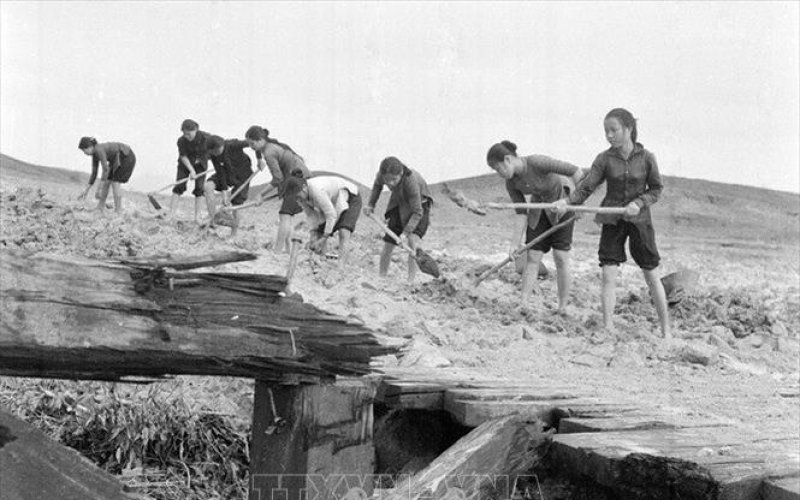 Biểu tượng sáng ngời về ý chí và sức mạnh quật cường của quân và dân Việt Nam