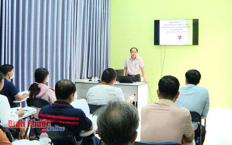 Tập huấn an toàn cho nhân viên bức xạ