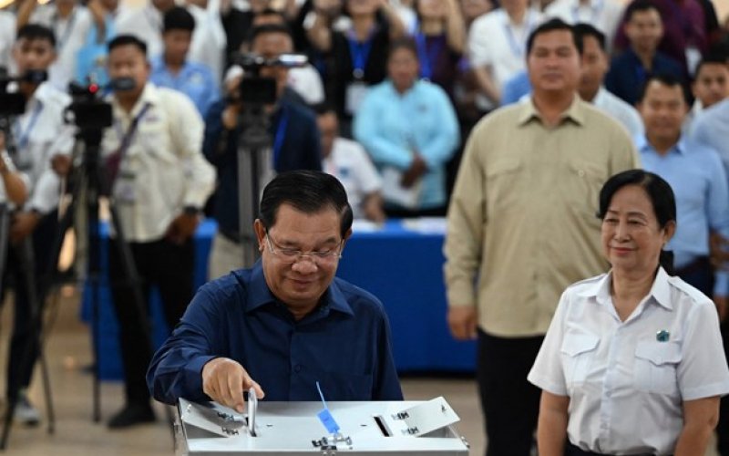 Cử tri Campuchia bỏ phiếu bầu cử nghị sỹ Quốc hội khóa VII