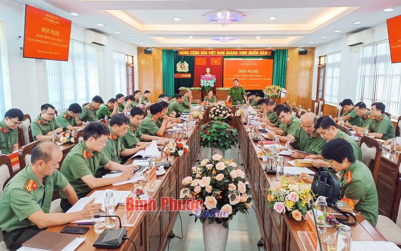 Cụm thi đua số 6 sơ kết phong trào "Vì an ninh Tổ quốc"