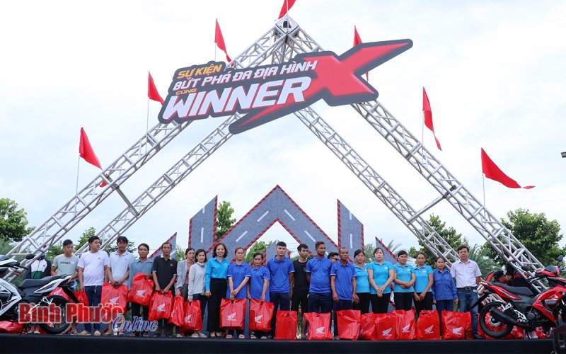 Cùng Honda Việt Nam chăm lo người lao động khó khăn