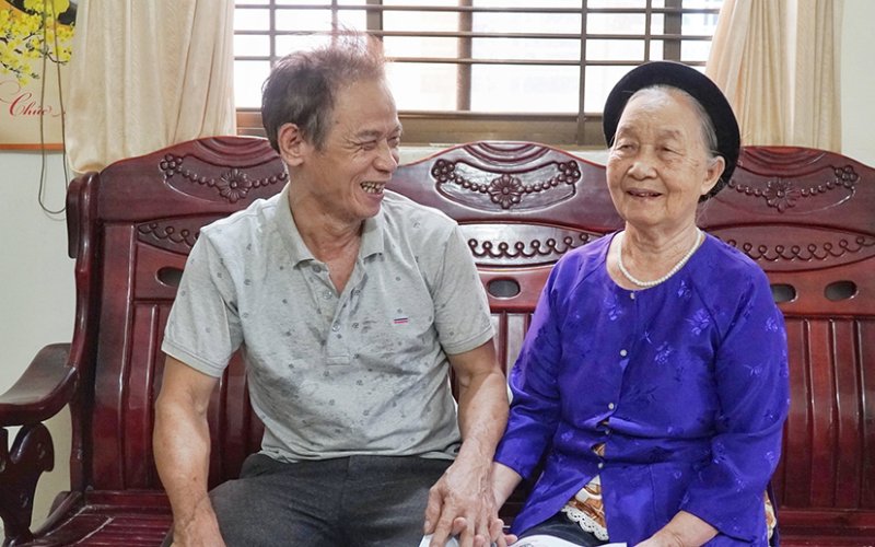 Dành sự quan tâm đặc biệt cho gia đình chính sách