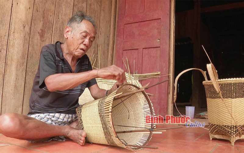 Gìn giữ nghề thủ công truyền thống