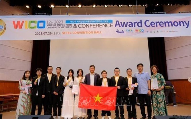 Học sinh Hà Nội giành HCV Olympic Phát minh và Sáng chế khoa học quốc tế