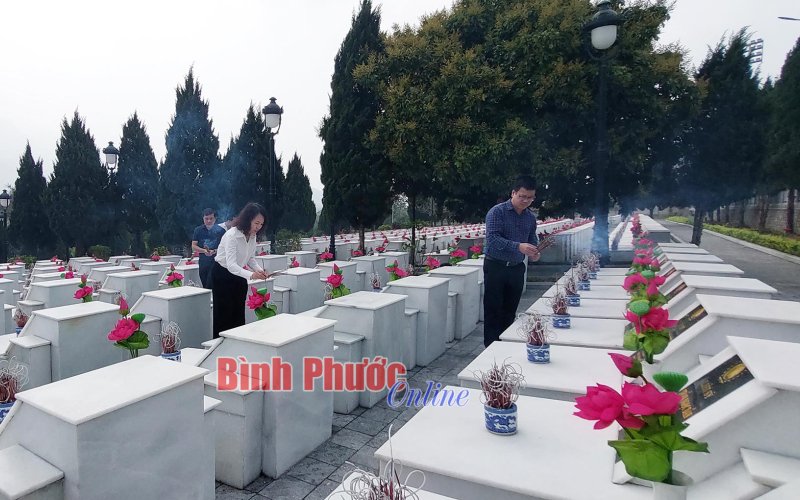 Nghĩa trang liệt sĩ quốc gia Vị Xuyên - trang nghiêm, ấm áp