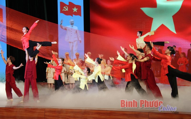 Phát triển văn học, nghệ thuật trong thời kỳ mới