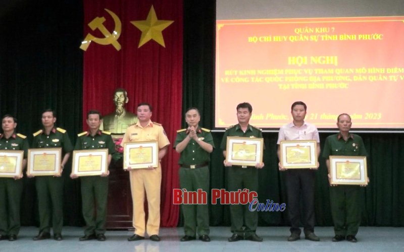 Rút kinh nghiệm tham quan mô hình điểm lực lượng vũ trang tại Bình Phước