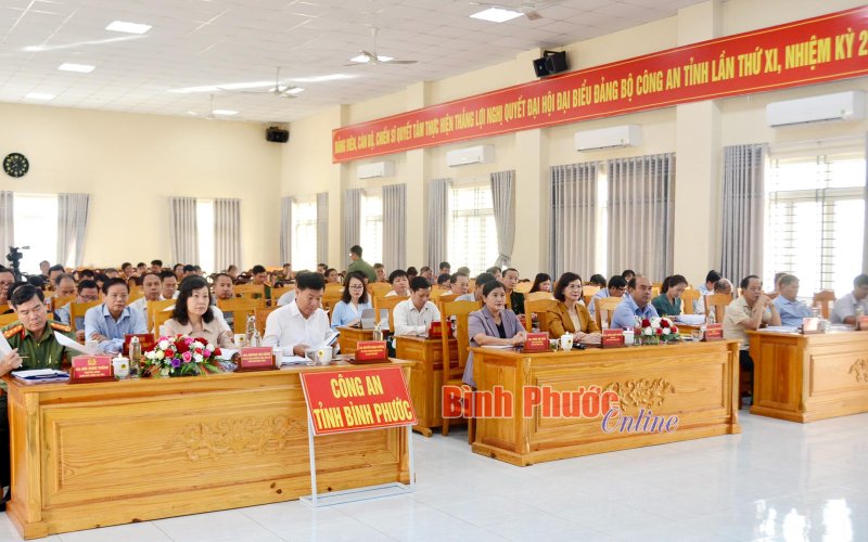 Tăng cường sự lãnh đạo của Đảng đối với công tác bảo đảm an toàn giao thông 